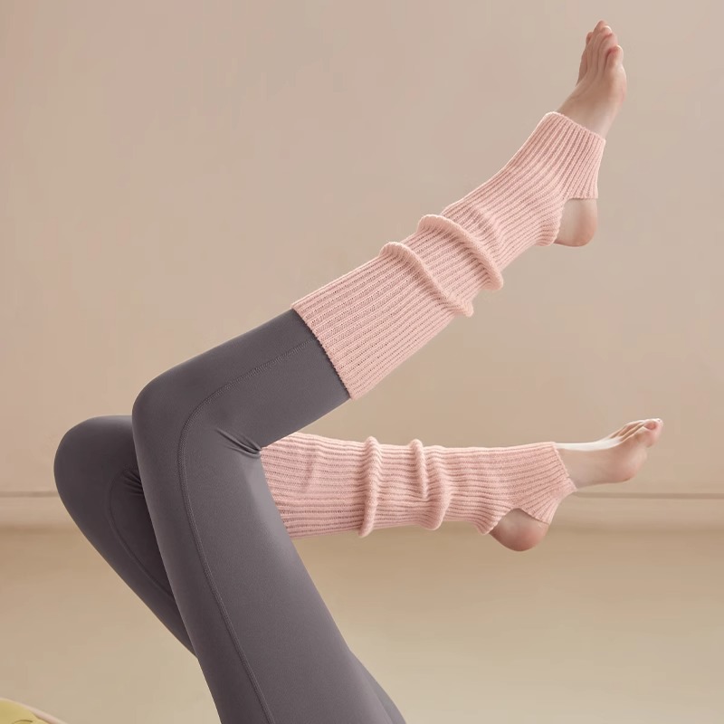 New Yoga Socks Non-Slip Grips  - Boot Sock Slouchy avaliação e preço